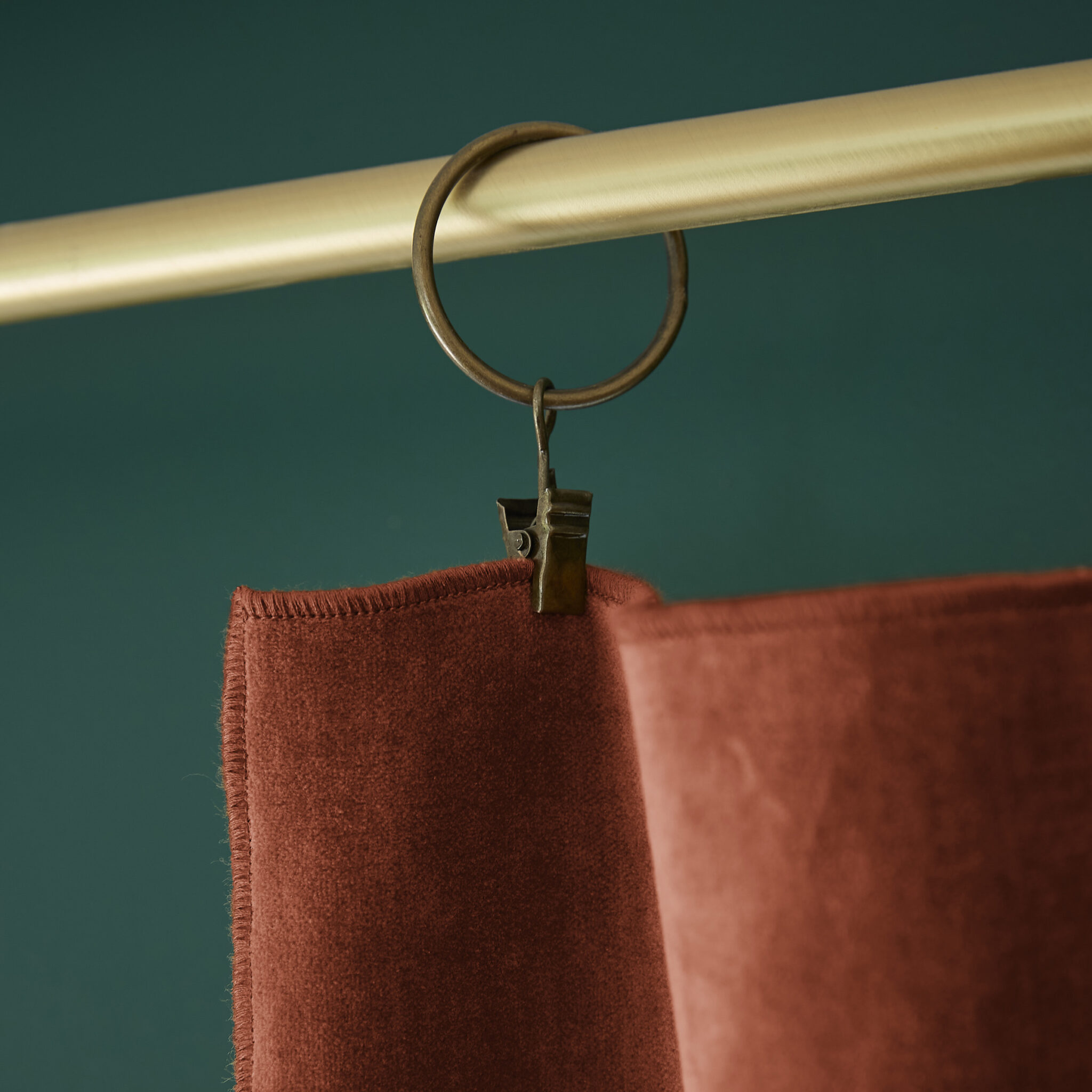 Rideau ajustable velours de coton CESAR 140 x 270 cm + 8 anneaux pince - L'effet papillon - terracotta – Image 3