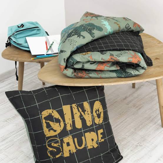 Linge de lit imprimé TRIAS (housse de couette 140x200 cm + 1 taie d'oreiller 63x63 cm) en coton - L'effet papillon – Image 2