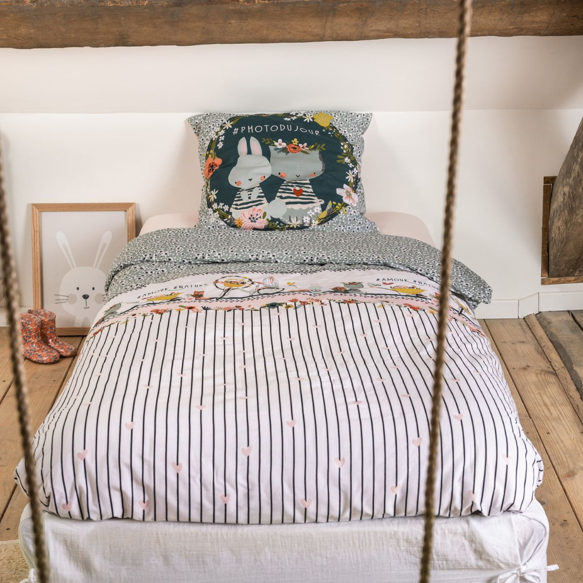 Linge de lit imprimé JARDINAGE (housse de couette 140x200 cm + 1 taie d'oreiller 63x63 cm) en coton - L'effet papillon