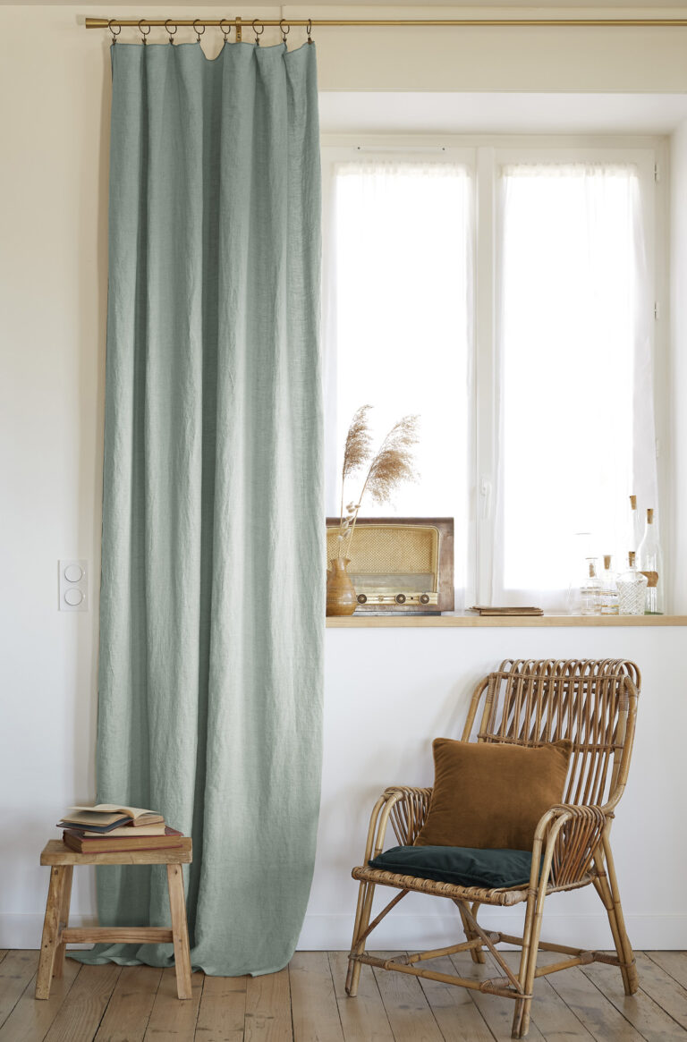 Rideau ajustable lin lavé SOLINE 140 x 270 cm SOLINE avec 8 anneaux pince - L'effet papillon - eucalyptus – Image 3