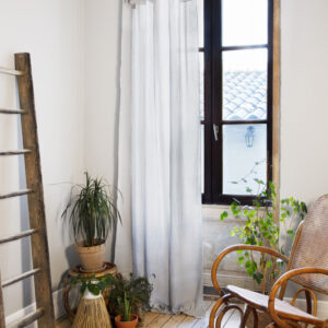 Rideau ajustable + 8 anneaux pince 140x300 cm en gaze de coton unie GAÏA - L'effet papillon - nuage