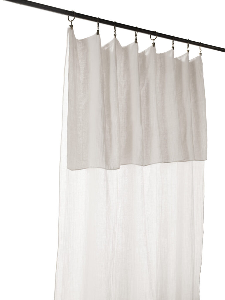Rideau ajustable + 8 anneaux pince 140x300 cm en gaze de coton unie GAÏA - L'effet papillon - chantilly – Image 3