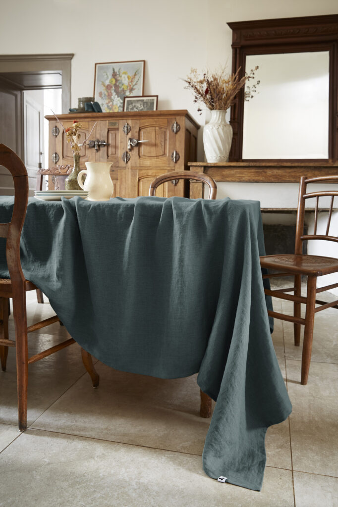 Nappe rectangulaire 170 x 250 cm en lin lavé SOLINE - L'effet papillon - ardoise