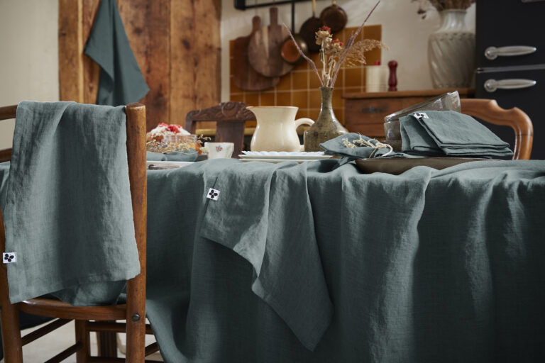 Nappe rectangulaire 170 x 250 cm en lin lavé SOLINE - L'effet papillon - ardoise