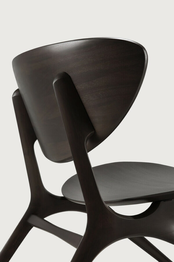 Fauteuil EYE acajou teinté brun foncé finition vernie  - 74x77x73 cm - Hauteur assise 37 cm - Ethnicraft – Image 5
