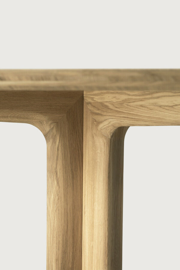 Table carrée CORTO - chêne massif finition huilée - 150 x 150 x H 76 cm Ethnicraft – Image 3