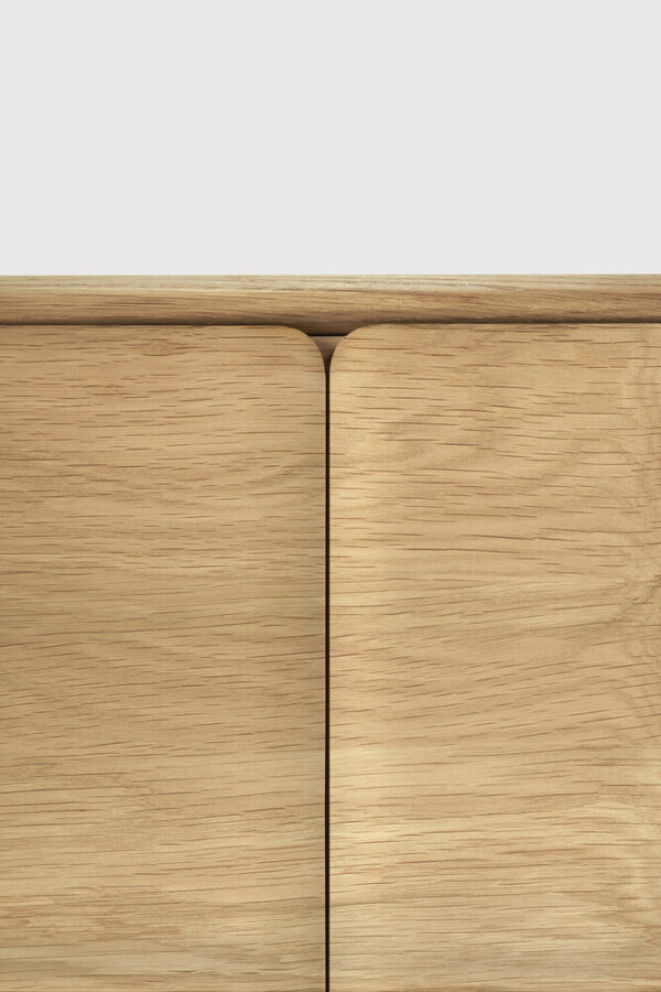 Armoire PI 2 portes et étagères - chêne massif finition huilée - 110x45x170 cm - Ethnicraft – Image 9