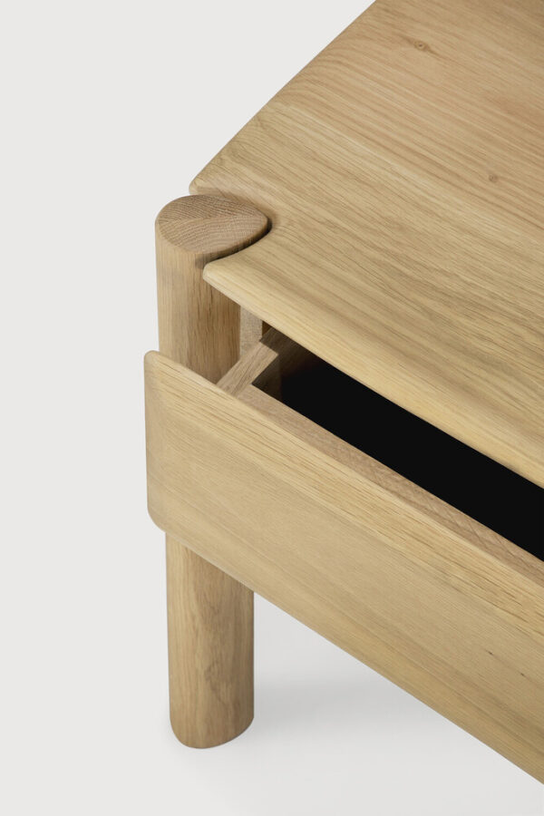 Table de chevet PI 1 tiroir intégré - Chêne massif finition huilée- 60x38x53 cm -Ethnicraft – Image 6