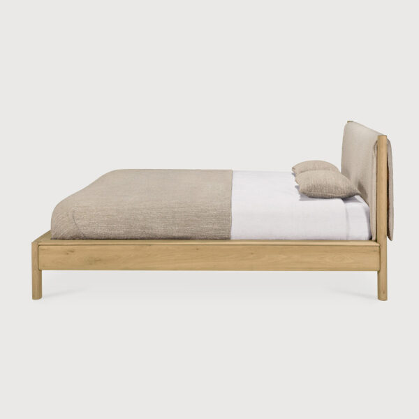 Lit PI chêne massif avec une finition huilée - tissu Cloud - 202x222x105 cm pour matelas 180x200 - sans lattes - déhoussable - Ethnicraft – Image 3