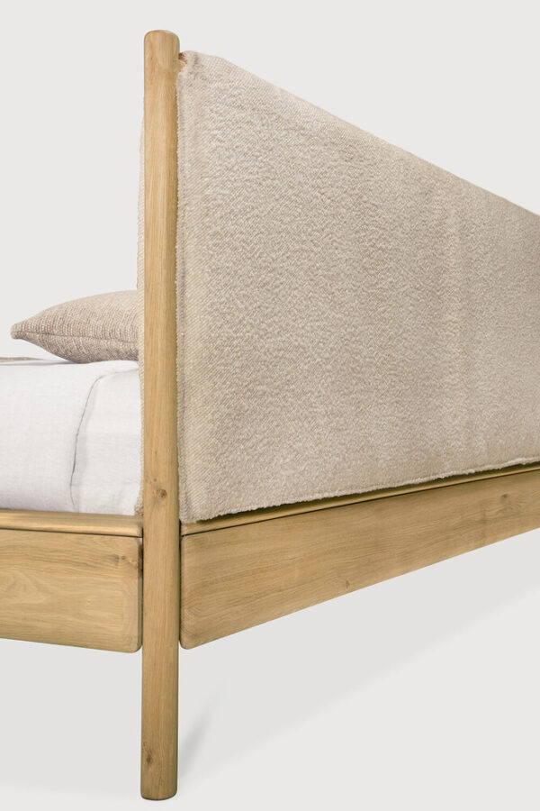 Lit PI chêne massif avec une finition huilée - tissu Cloud - 202x222x105 cm pour matelas 180x200 - sans lattes - déhoussable - Ethnicraft – Image 6