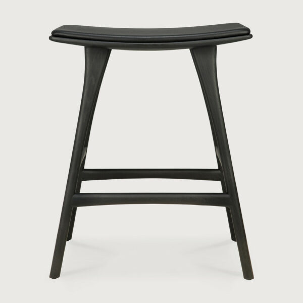 Tabouret de bar Osso en chêne vernis noir - cuir noir - 57 x 33 x H 67 cm Ethnicraft