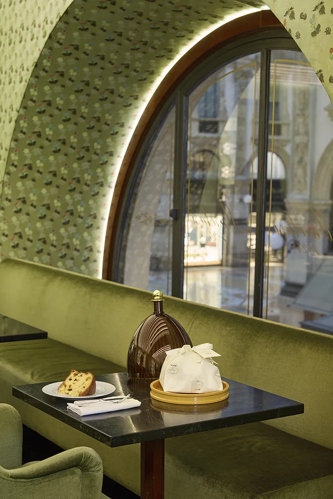 Centre de table La coupole ⌀ 24 cm x H 30.5 cm - Kartell - cola/moutarde – Image 5