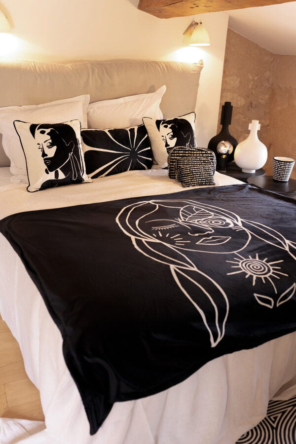 Coussin carré NARVA - 45x45 cm - Velours - Pôdevache – Image 6