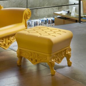 Repose pieds - pouf - table basse Little Prince of Love 55x55x H44 cm Slide