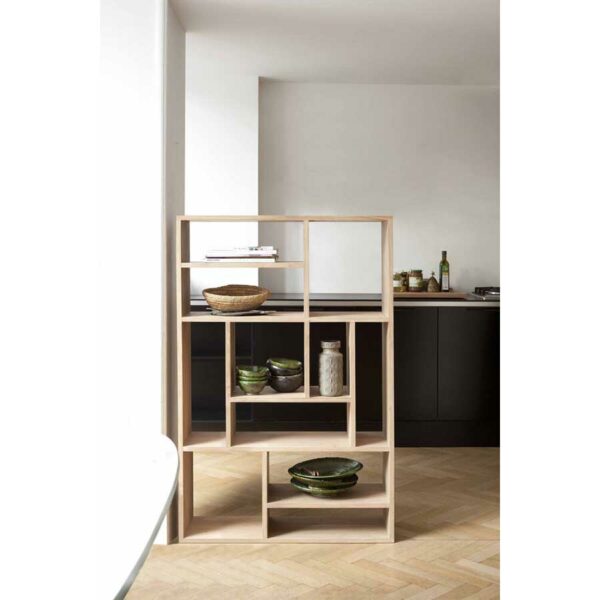 Etagère M en chêne - small 90 x 30 x H 139 cm Ethnicraft – Image 3