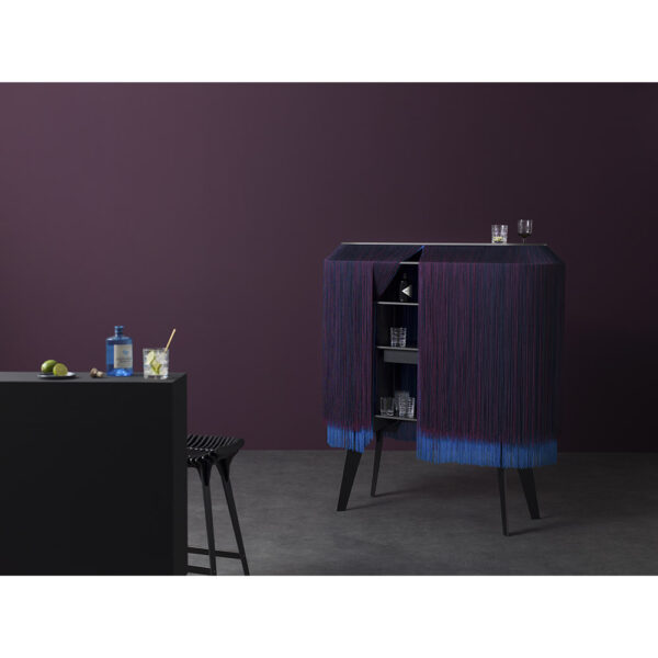 Meuble de rangement ALPAGA 140x50xH150 cm - crépuscule structure noire/franges bleu nuit. violet. bleu électrique – Image 5